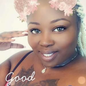 Meet your Posher, Latisha